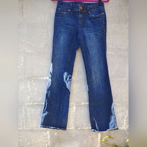 VERA WANG High Waisted Jeans Size 2 dark wash button pockets on back